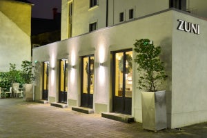 Zuni Restaurant and Boutique Hotel