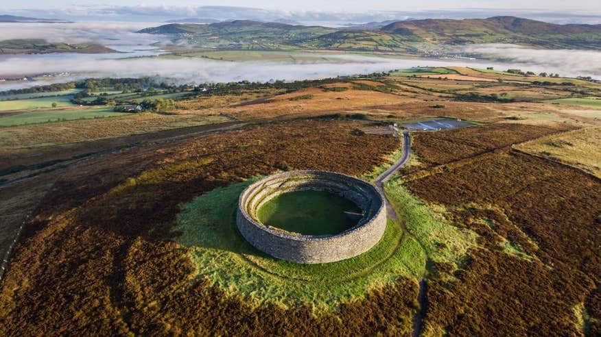 An Ghabhail Earthen Ringfort — Currin