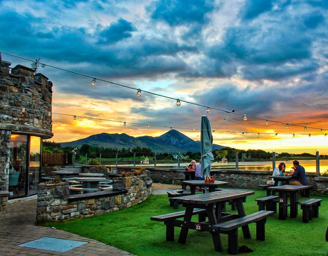 The Towers Bar & Restaurant