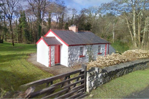 Railway Crossing Cottage