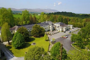 Earl of Desmond Hotel