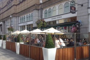 Harry's on the Green