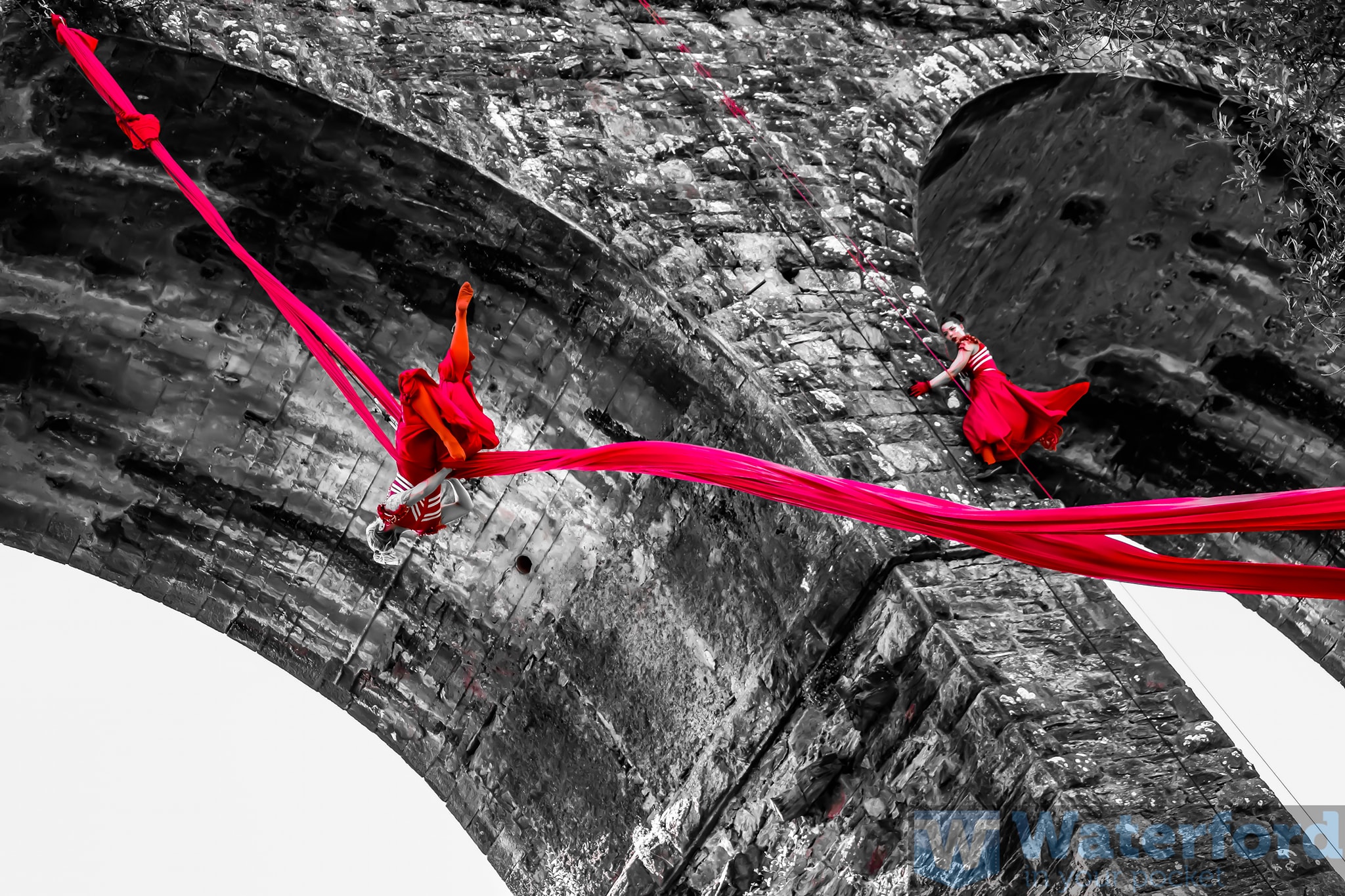 Spraoi International Street Arts Festival presents spectacular contemporary circus performances at dramatic locations.