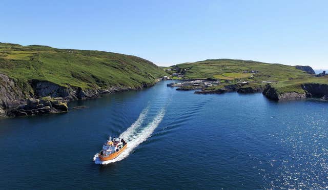 Cape Clear Ferries & Fastnet Tours