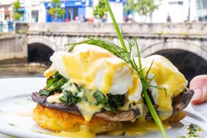 Osta Cafe & Wine Bar