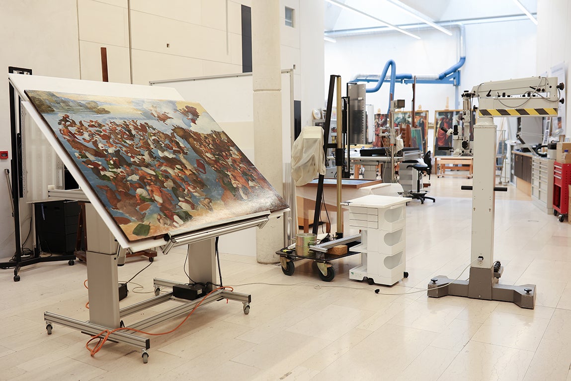 Conservation Studio, NGI. Photo Molly Keane