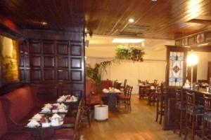Treacy's Bar & Restaurant