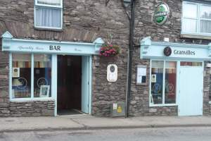 Granvilles Bar & Grill
