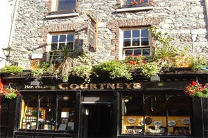 Courtney's Bar