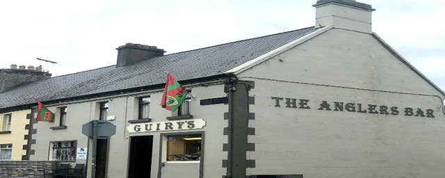 Guiry's Bar