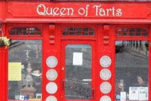 Queen of tarts entrance