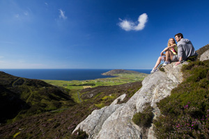 Mamore Gap Couple looking at scenery