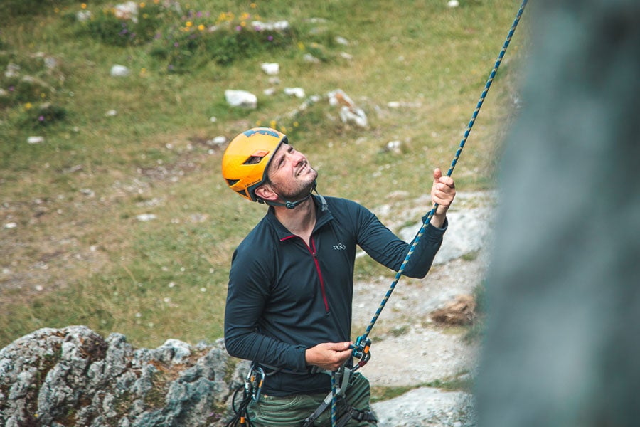 gentleman rock climbing with Climb It
