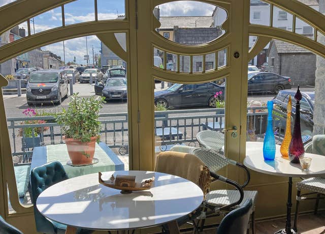 Gallery Café Gort