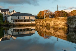 The Bridge Tavern