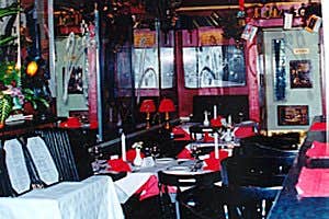 La Cave Wine Bar & Restaurant