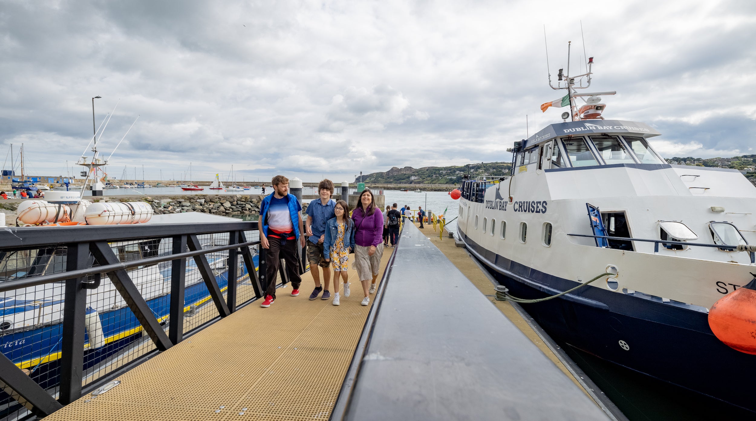 A family disembarking a Dublin Bay Cruise in Co Dublin