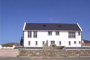 Árasáin Cholmcille