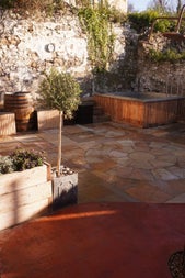 A view of the outdoor plunge pool area at Helios Sauna Dundrum