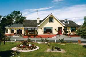 Perrymount Country Home