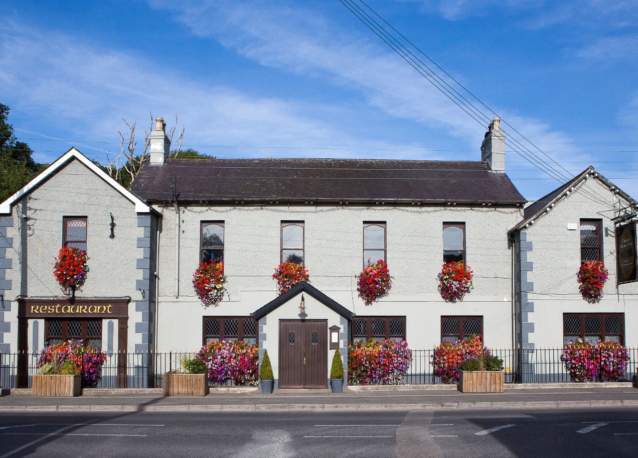 Front view of property