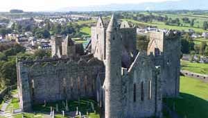 Visit Rock Of Cashel St Patrick S Rock With Discover Ireland