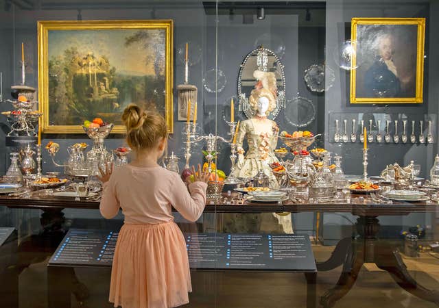 Waterford Treasures: Irish Silver Museum