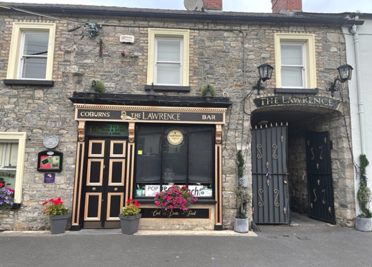 Front view of property