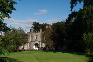 Exterior of Abbey Hotel