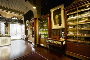 James Fox Cigar & Whiskey Store