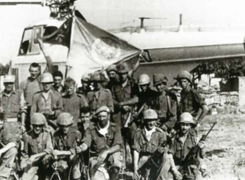 Lt Noel Carey & No 3 Platoon