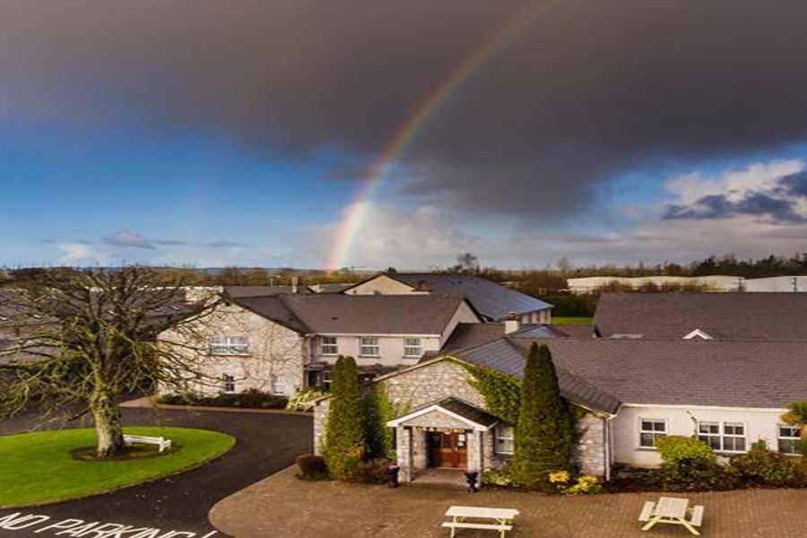 exterior view of hotel