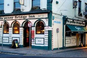 Ha'Penny Bridge Inn