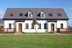 Hookless Holiday Homes