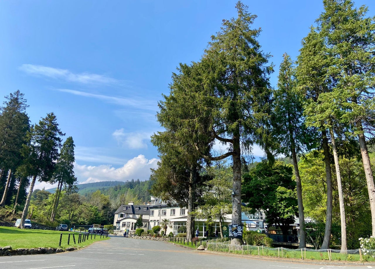 Front view of property