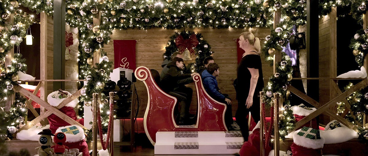 Santa's Magical Sleigh Ride - Virtual Reality