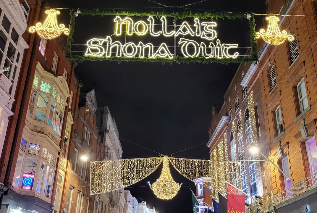 "Nollaig Shona Duit" Christmas Lights, Grafton St