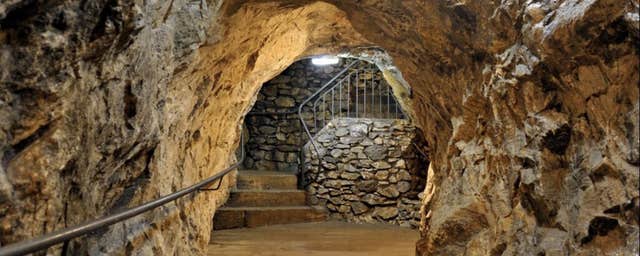 Glengowla Mines & Family Farm Experience