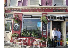 Visit Kelly's Bar in Cobh Co. Cork with Discover Ireland
