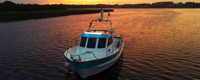 The Hot Tub Boat