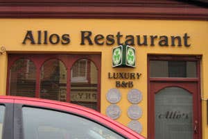 Allo's Restaurant, Bar & Bistro