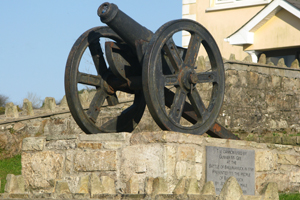 A memorial cannon near Ballinamuck