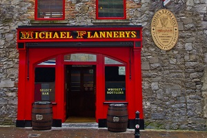 Michael Flannerys Bar