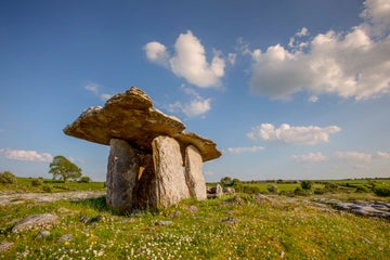 Image of the Burren Poulnabrone Dolmen in County Clare