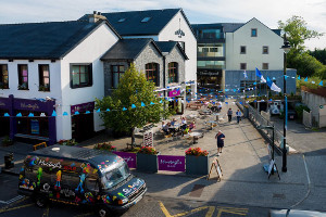 The Courtyard Apartments