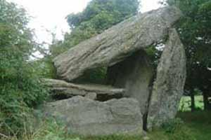 Leac an Scail  - Kilmogue Dolmen - Harristown Dolmen
