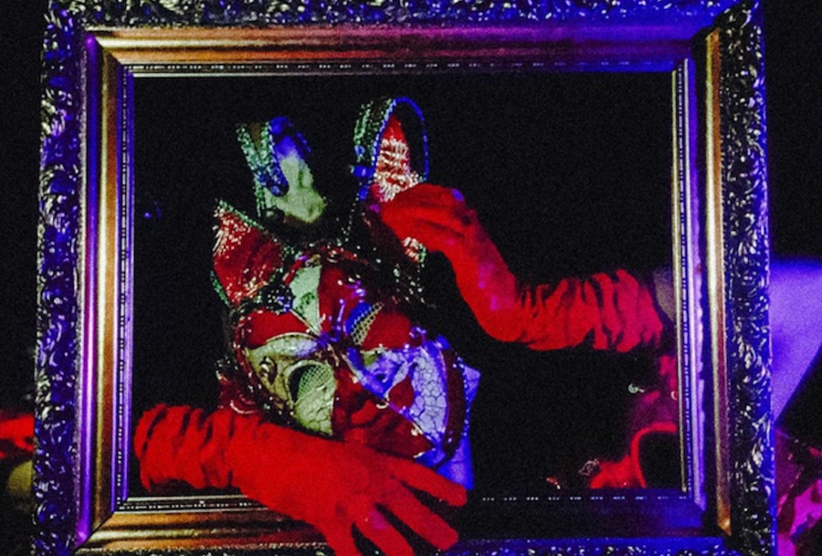 ANTIKA, Harlekino’s antique realm