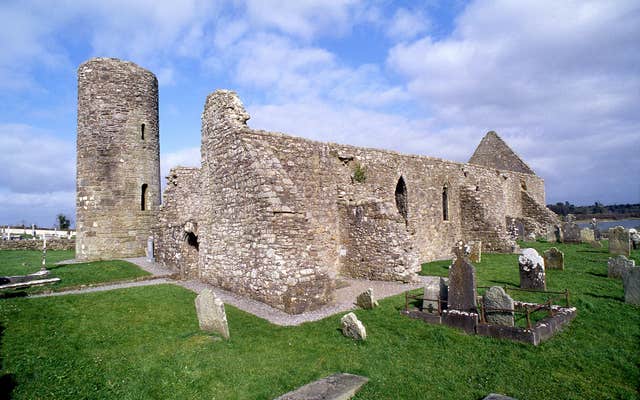 Drumlane Abbey and Round Tower