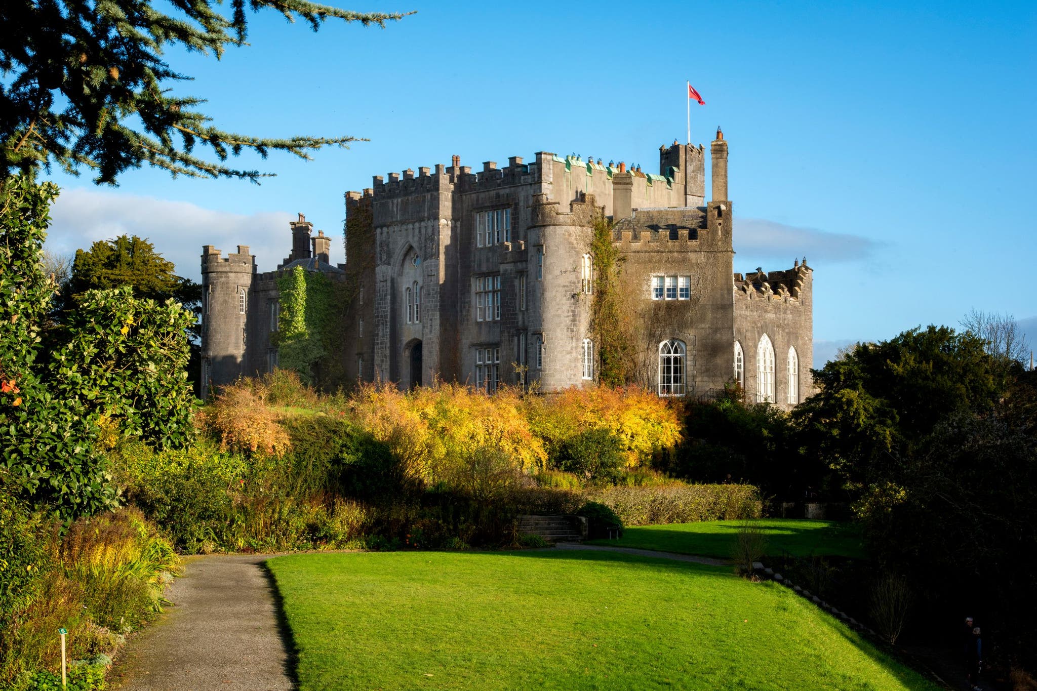 Experience Picturesque Birr with Discover Ireland