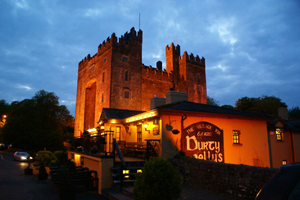 Durty Nellys Exterior